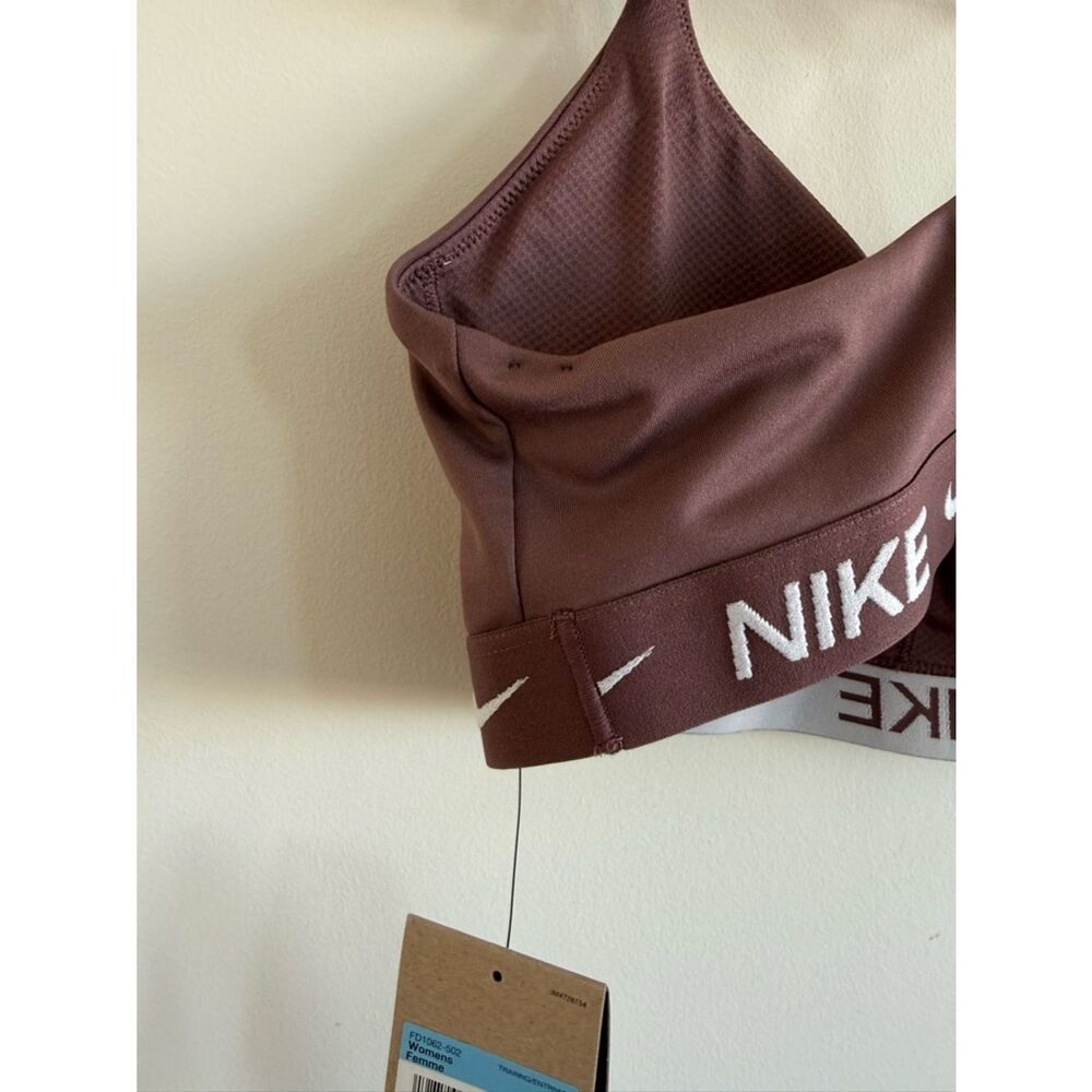 NEW Nike Women's Mauve Sports Bra - Picture 6 of 7